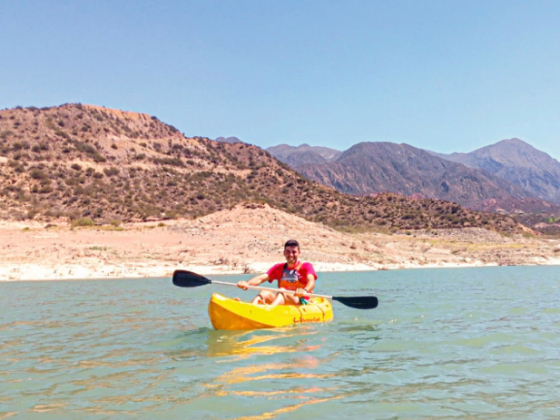 Rafting Familiar + Kayak de traves&iacute;a en dique Potrerillos