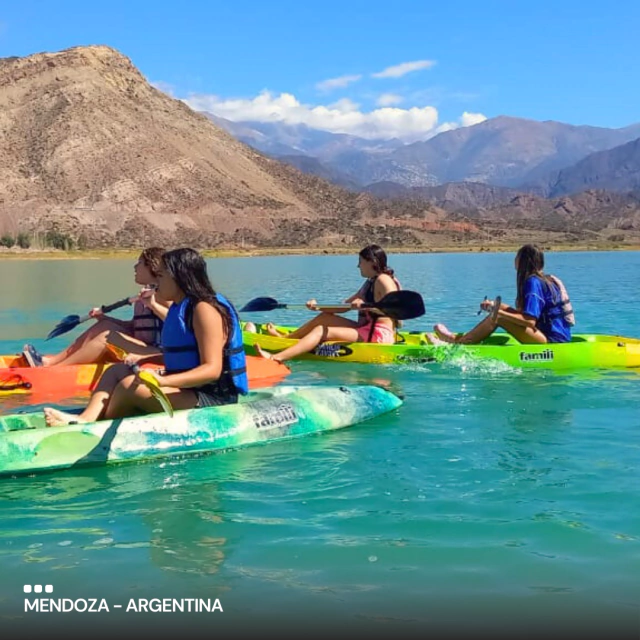 Kayak de Traves&iacute;a - En Dique Potrerillos